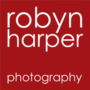 Robyn Harper Photography logo